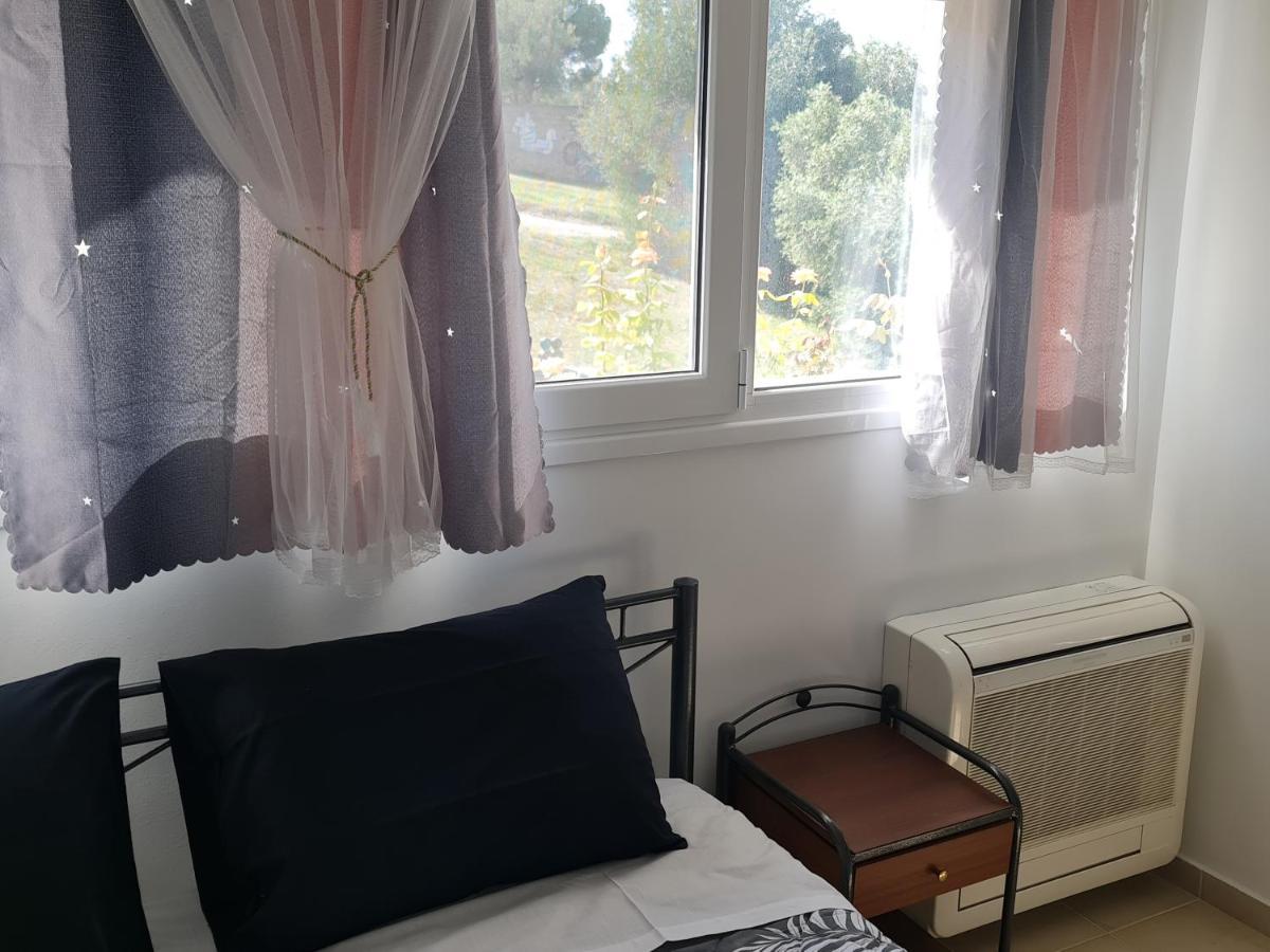 Evi'S & George'S Home Афины Экстерьер фото