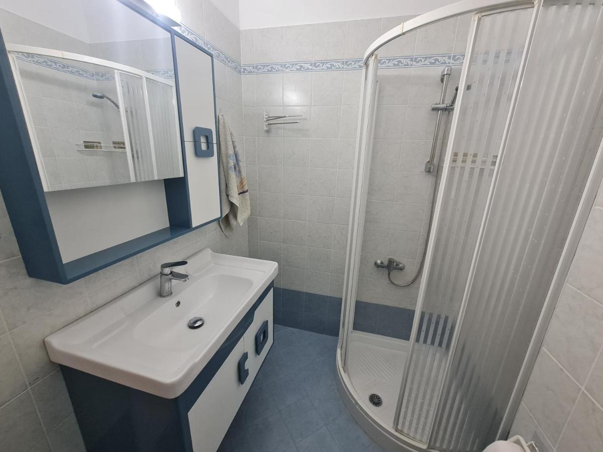 Evi'S & George'S Home Афины Экстерьер фото
